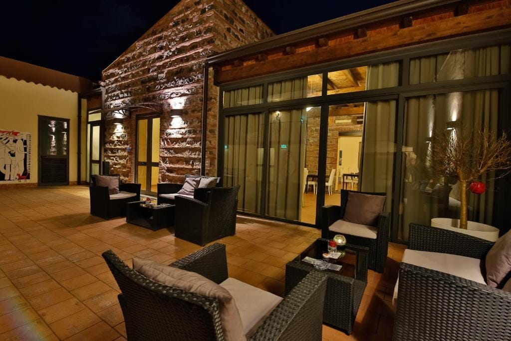 Art & Jazz Hotel — 2
