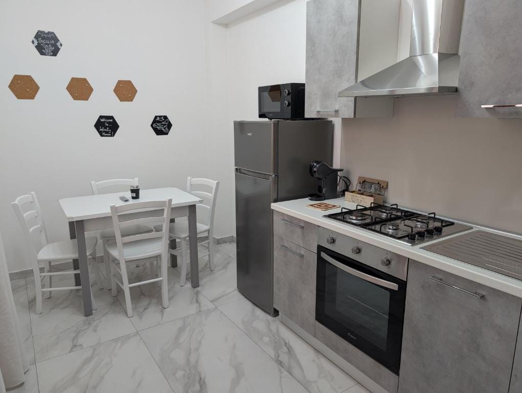 Infinity House Catania — 4