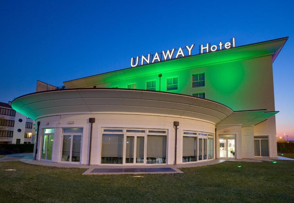 UNA HOTELS Cesena Nord — 1