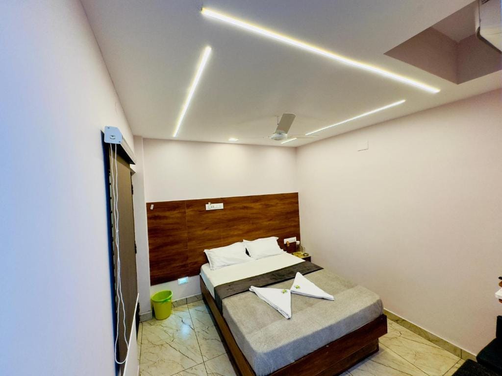 GREENS INN near Madras High Court and Harbour Chennai Port — 4