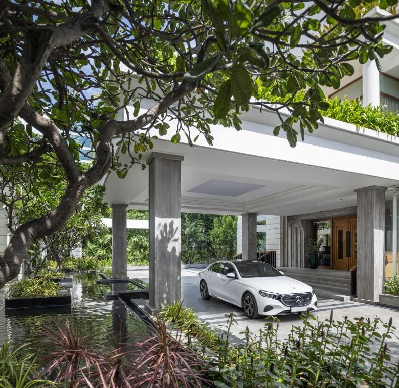 The Raintree St Marys Road — 5