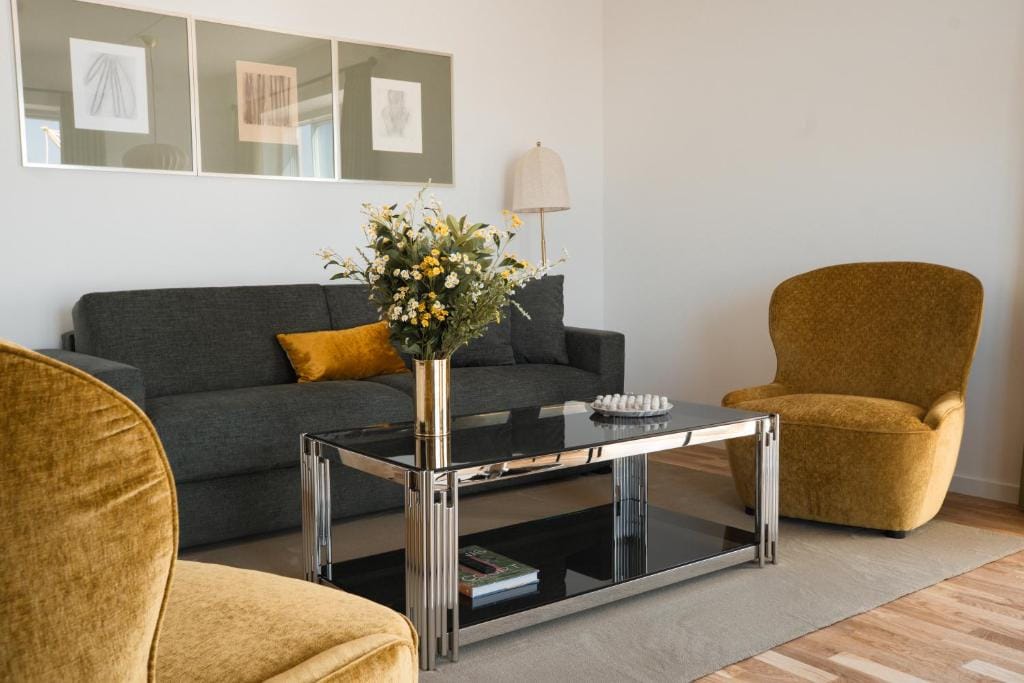 Clover House by Daniel&Jacob's