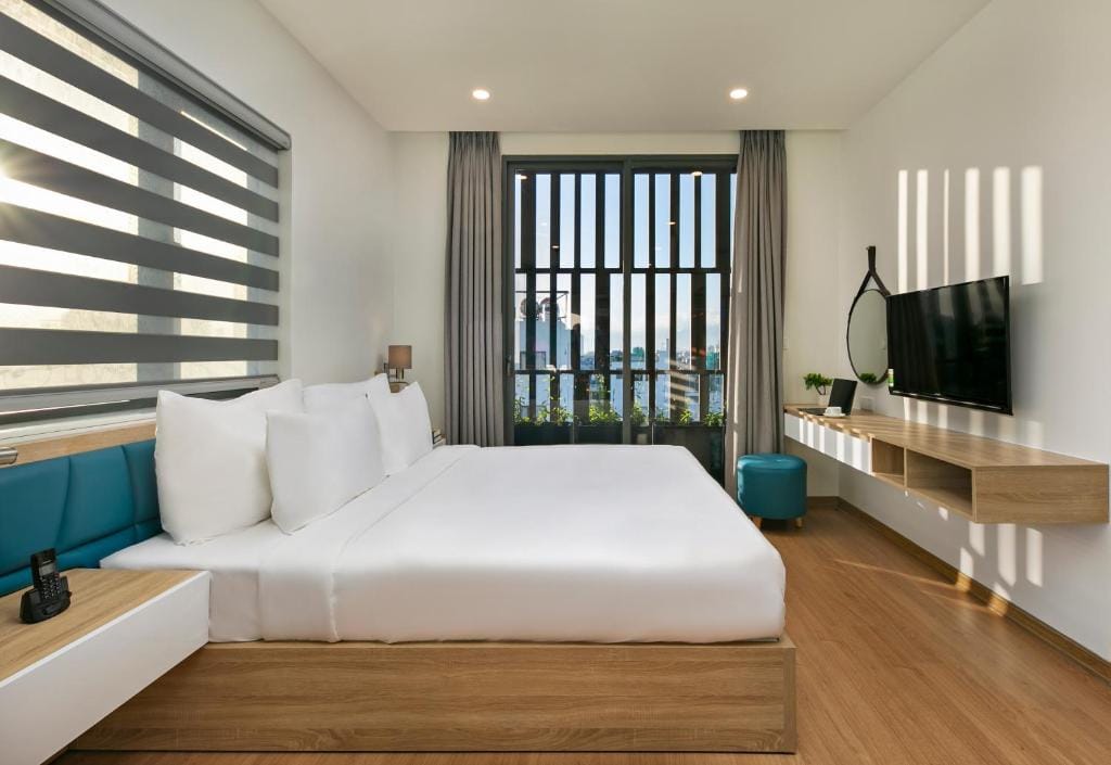 Dolphin Hotel and Apartment — 4