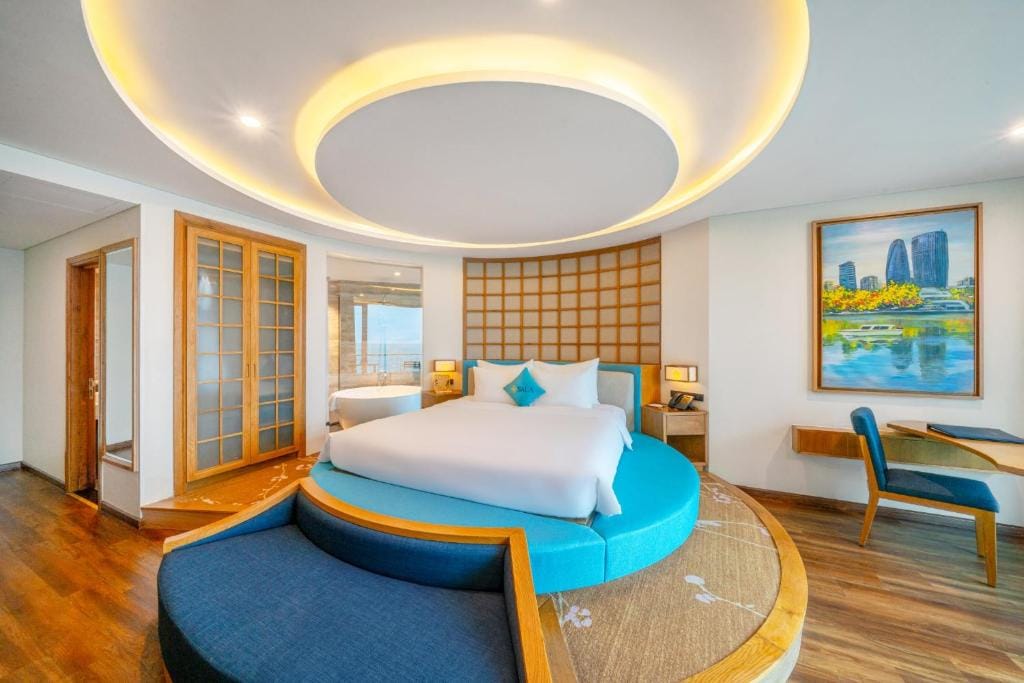 Sala Danang Beach Hotel — 2