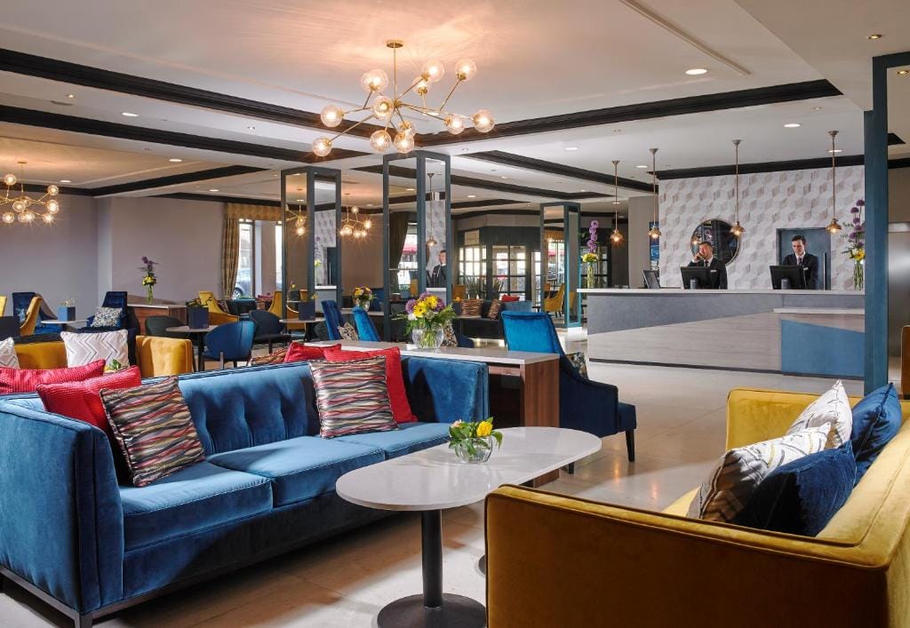 Camden Court Hotel — 1
