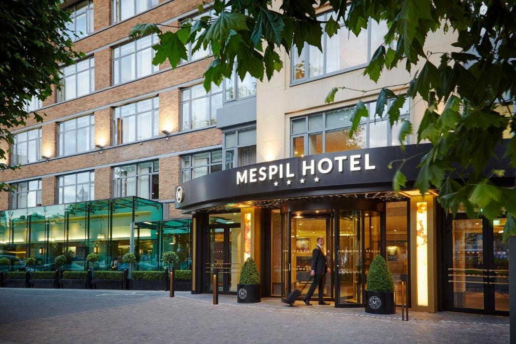 Mespil Hotel — 5