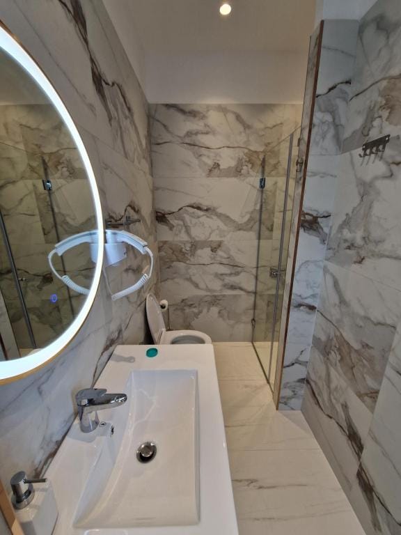 ELOFIRA RoomS — 3