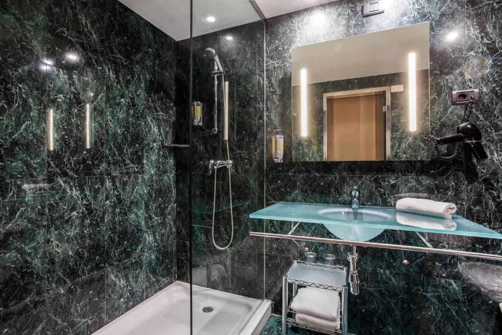 B&B HOTEL Elche — 3