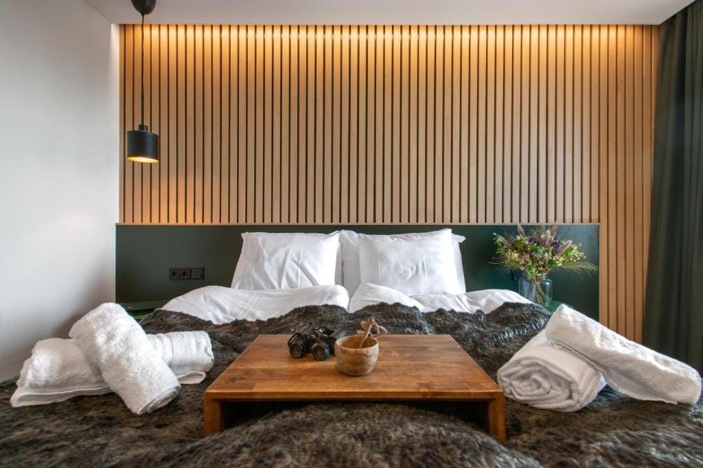 Haltia Lake Lodge nature boutique hotel & glamping — 1