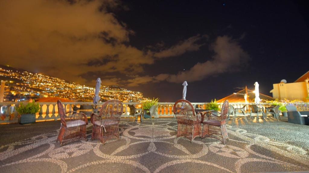 Hotel Monte Carlo — 3