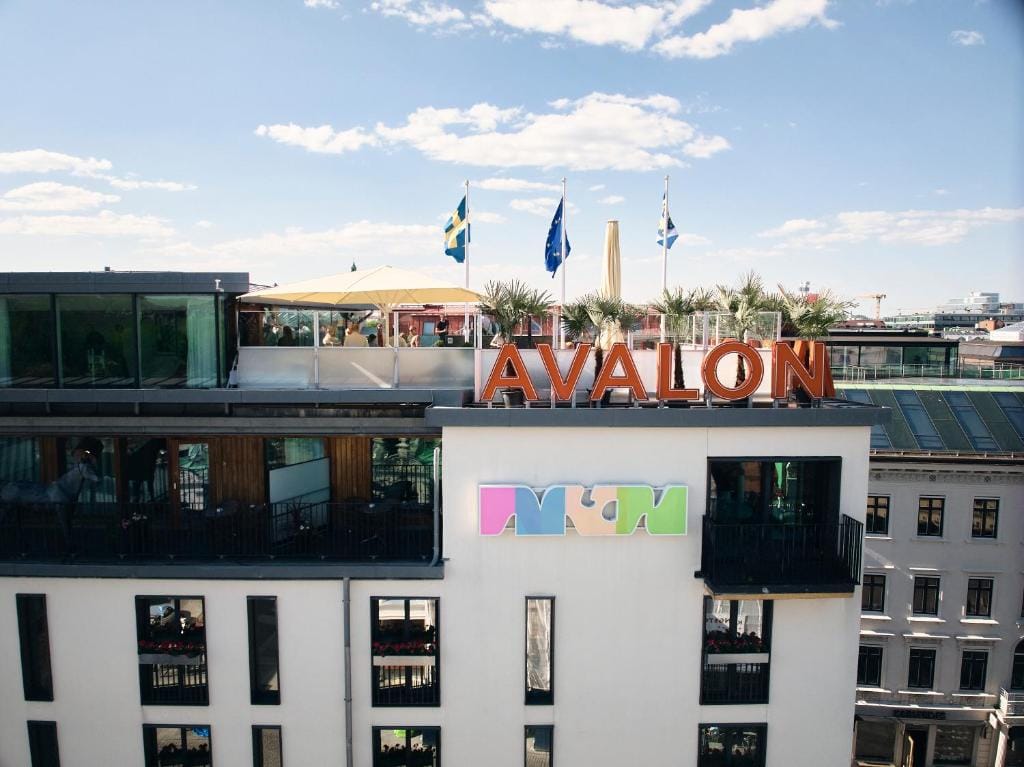 Avalon Hotel — 3
