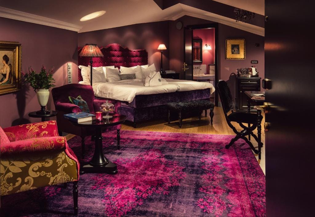 Dorsia Hotel & Restaurant — 2