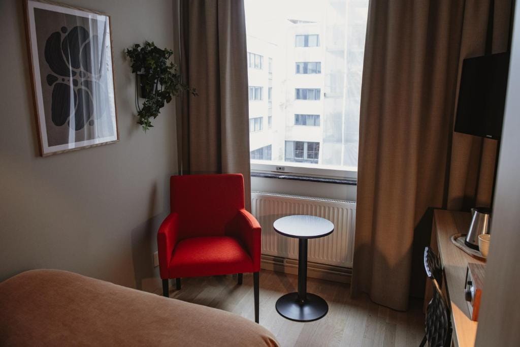Home Hotel Odin — 4