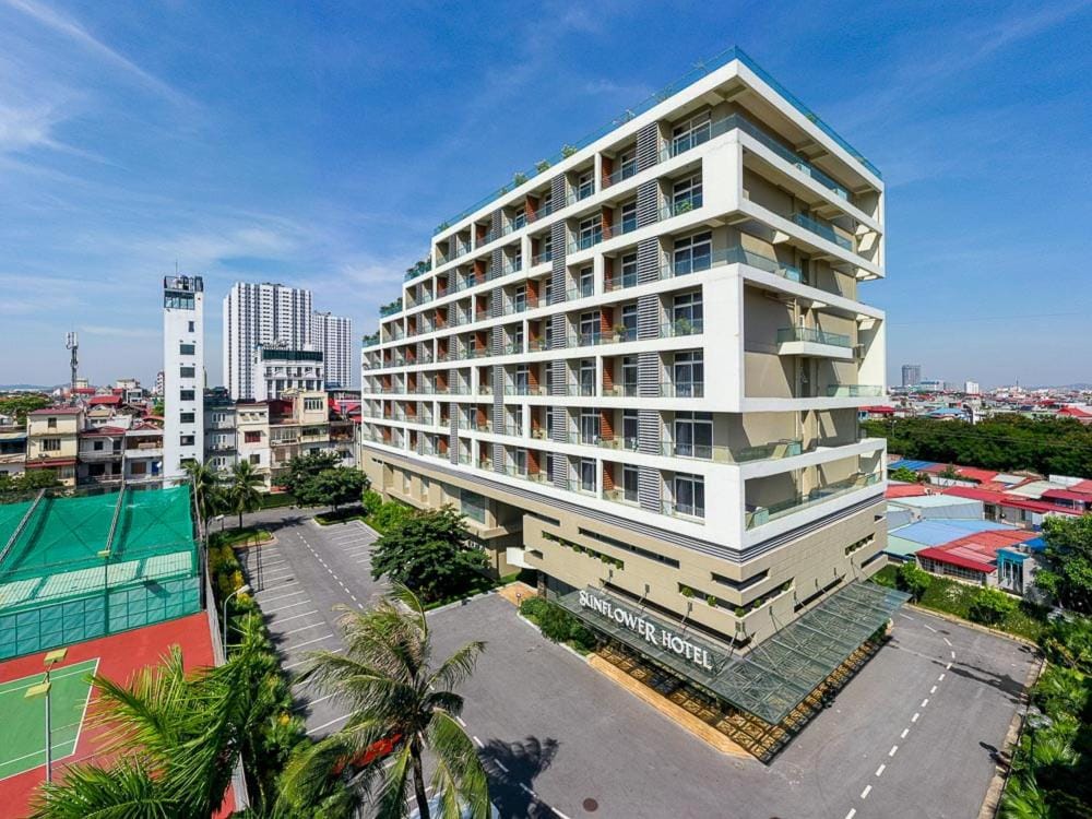 Sunflower Hotel & International Village — 1