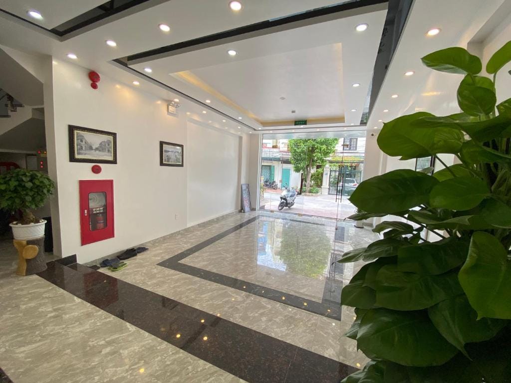 Trường Sinh Hotel — 4
