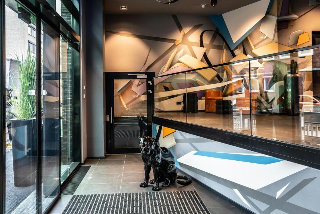 NYX Hotel Hamburg by Leonardo Hotels — 4