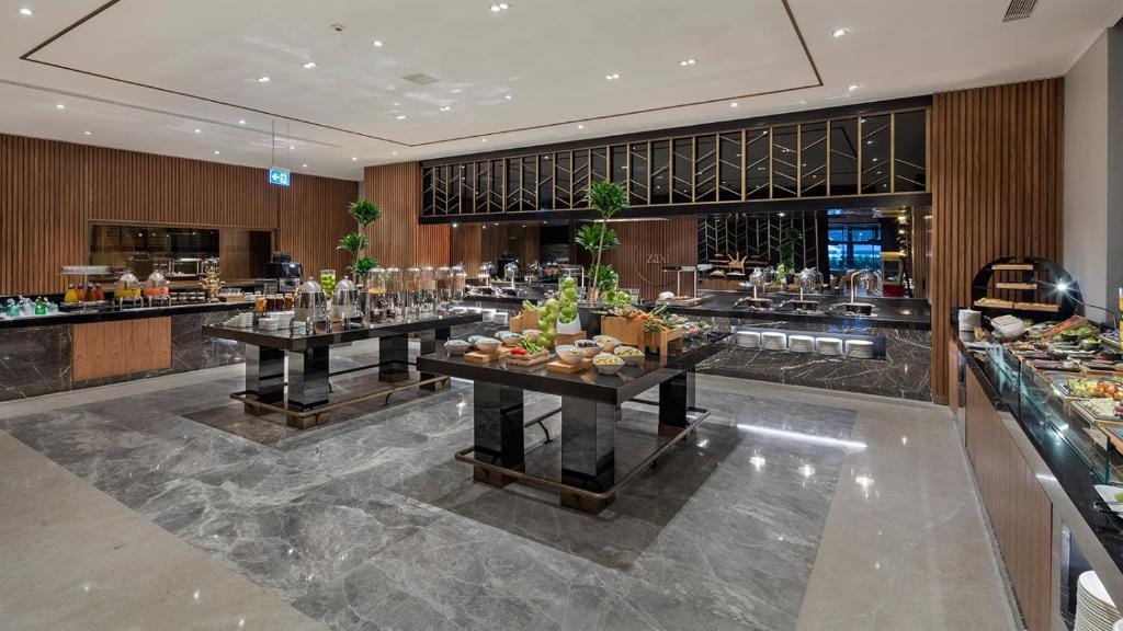 Hilton Istanbul Maslak — 3