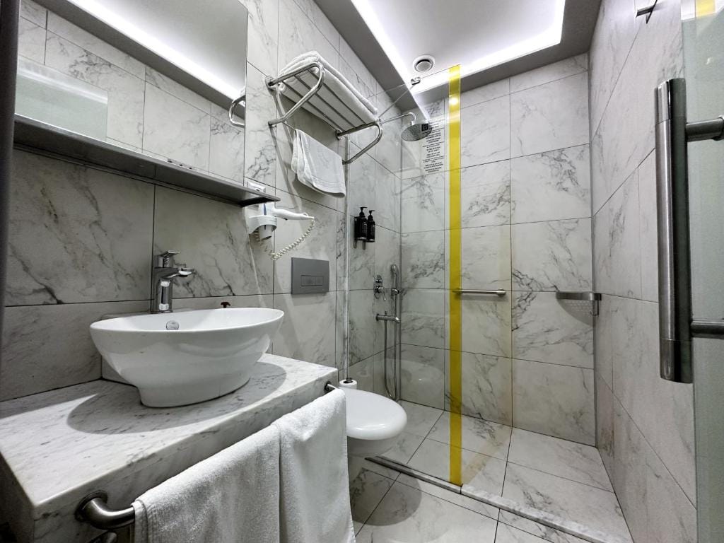 My Dora Hotel — 3