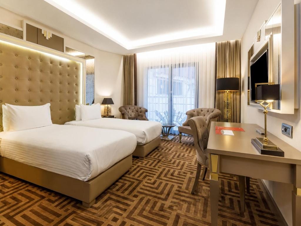 Ramada by Wyndham Istanbul Golden Horn — 5