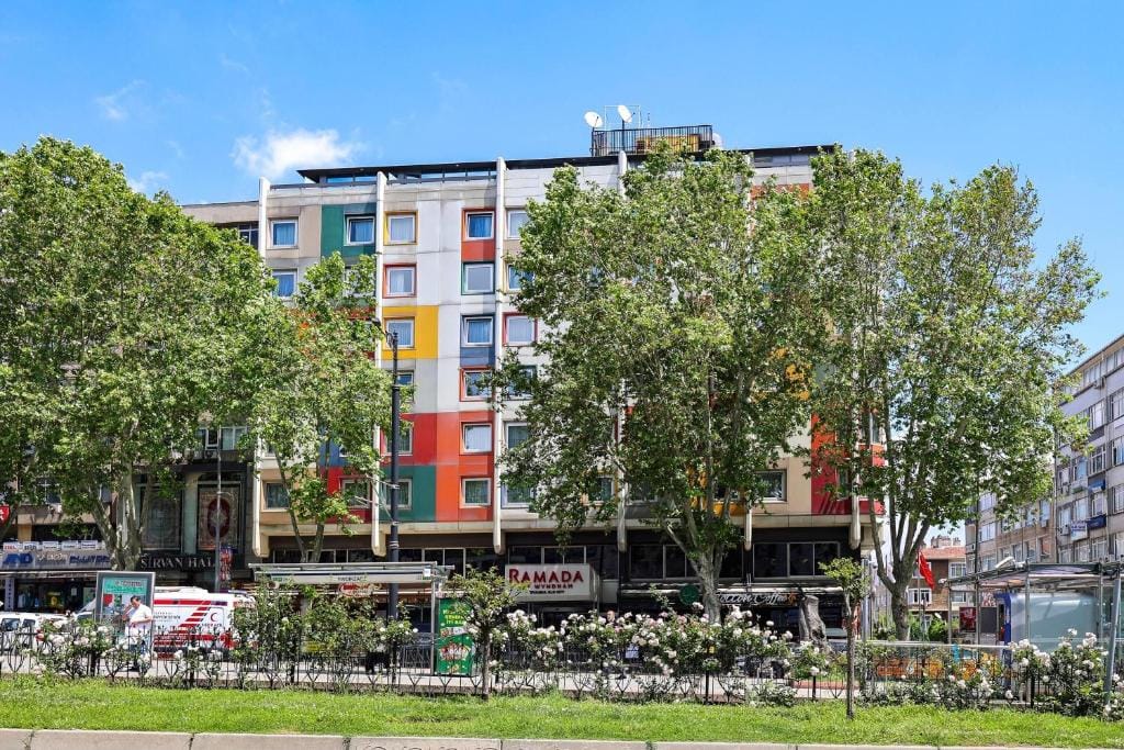 Ramada by Wyndham Istanbul Old City — 4