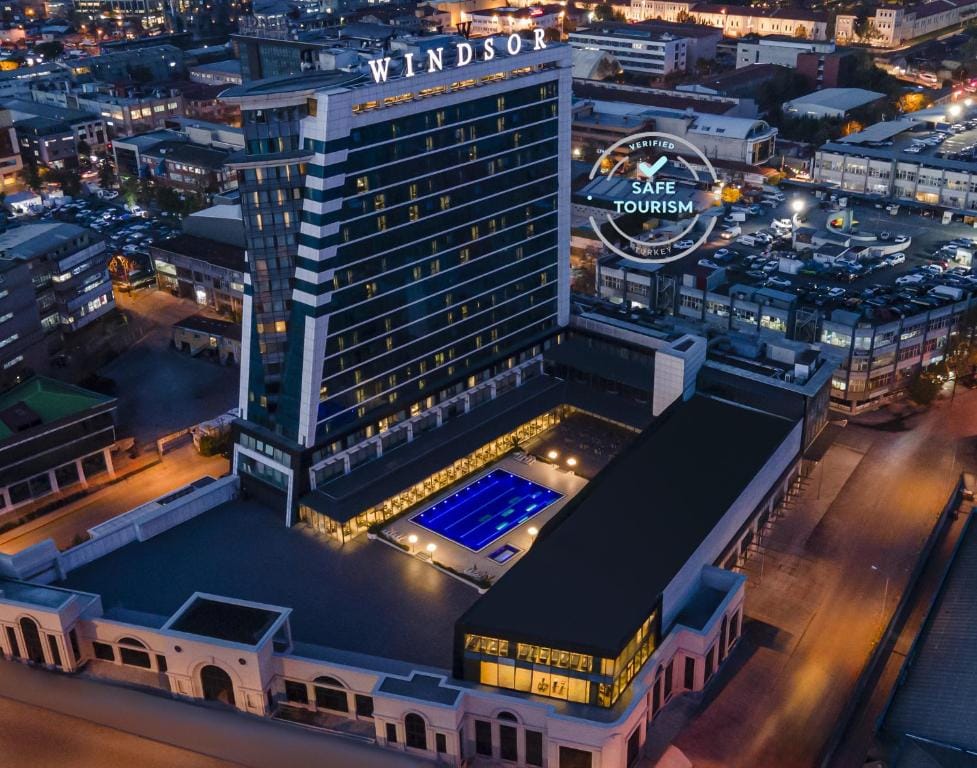 Windsor Hotel & Convention Center Istanbul — 1