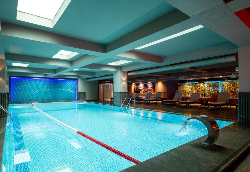 Windsor Hotel & Convention Center Istanbul — 2