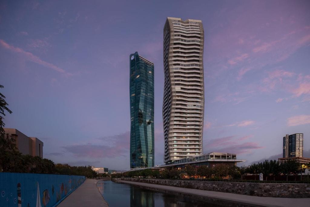 Four Points by Sheraton Izmir — 1