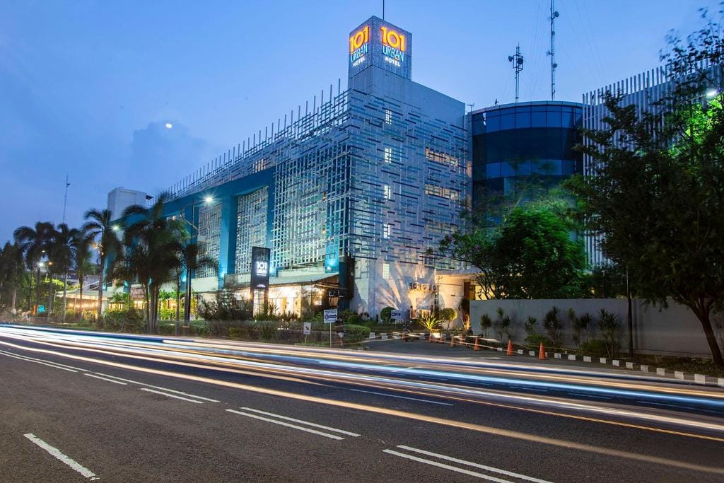 1O1 URBAN Jakarta Kelapa Gading — 3