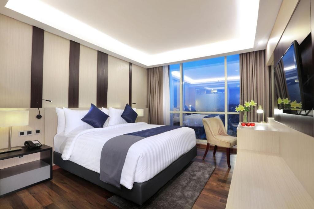 Aston Kartika Grogol Hotel & Conference Center — 2