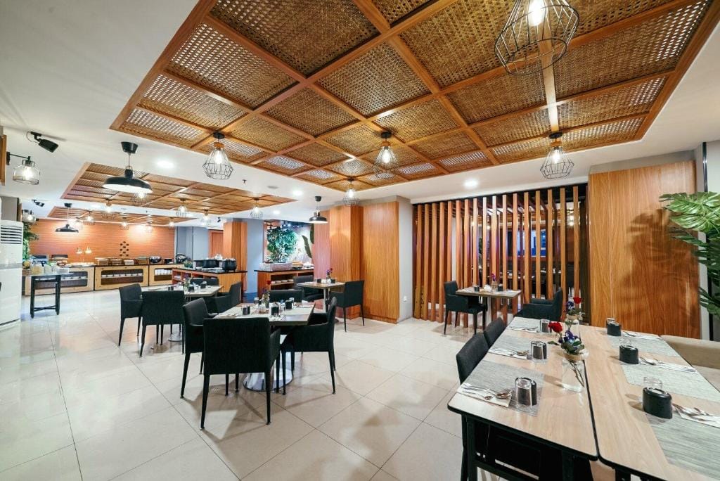 ASTON Pluit Hotel & Residence — 3