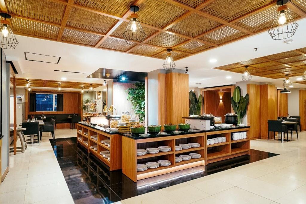 ASTON Pluit Hotel & Residence — 4