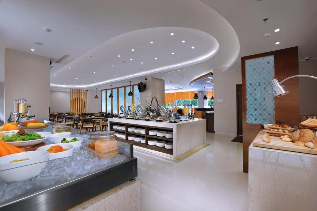 Harper MT Haryono by ASTON — 5