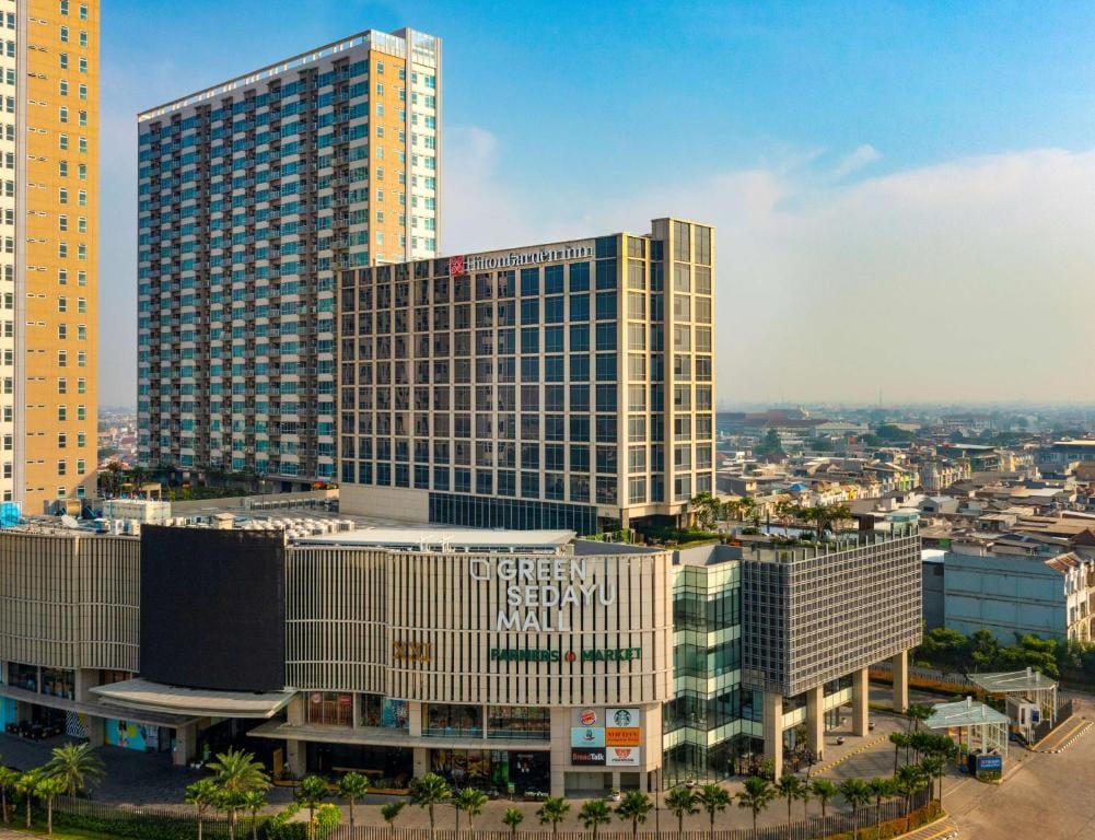 Hilton Garden Inn Jakarta Taman Palem — 1