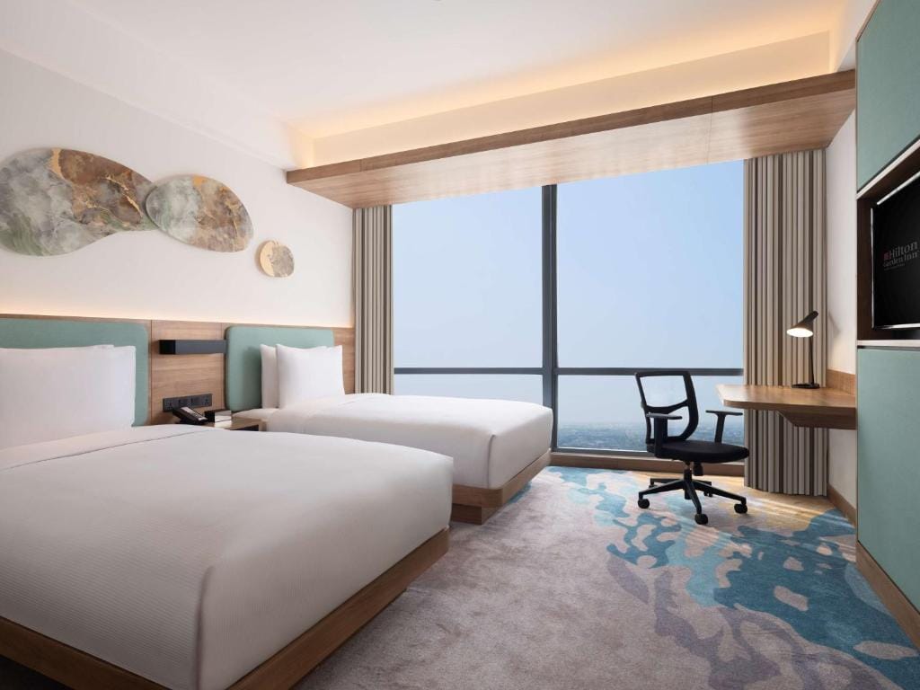 Hilton Garden Inn Jakarta Taman Palem — 2