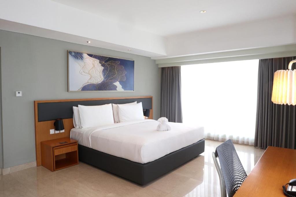 Holiday Inn & Suites Jakarta Gajah Mada by IHG — 2