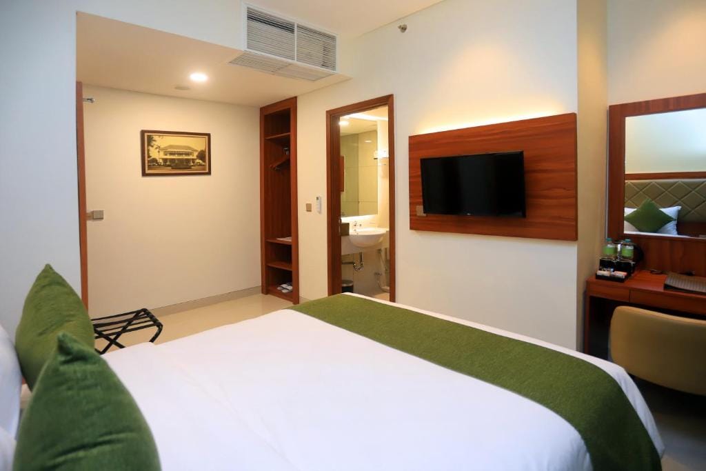 Luxury Inn Arion Hotel — 5
