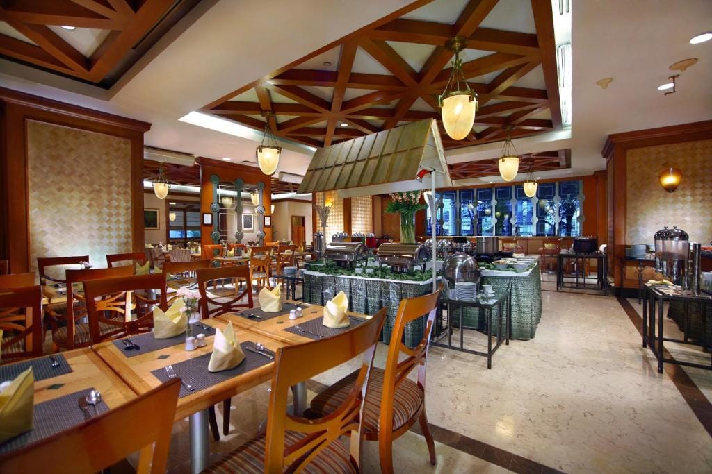 Menara Peninsula Hotel — 5