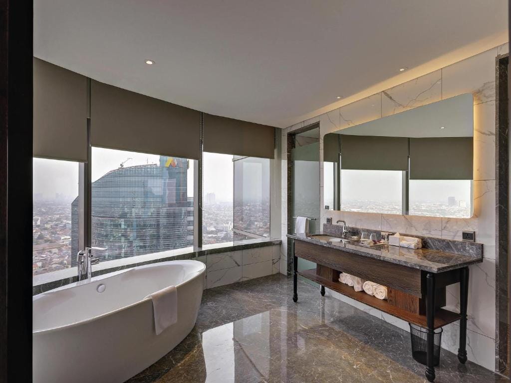Mercure Jakarta Gatot Subroto — 3