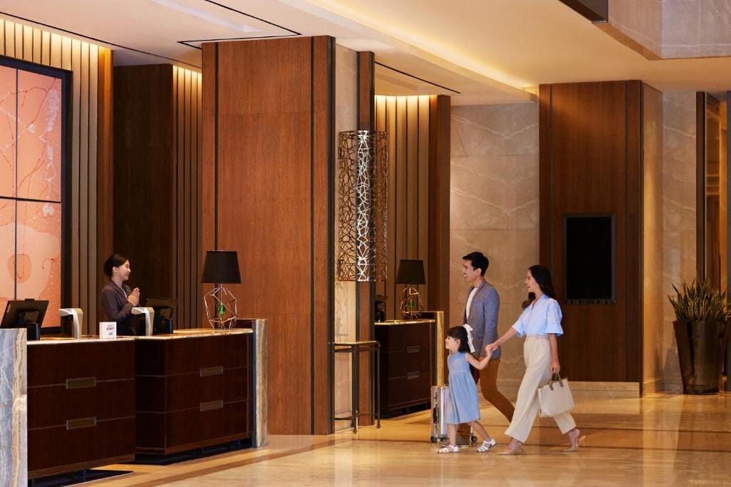 Sheraton Grand Jakarta Gandaria City Hotel — 3