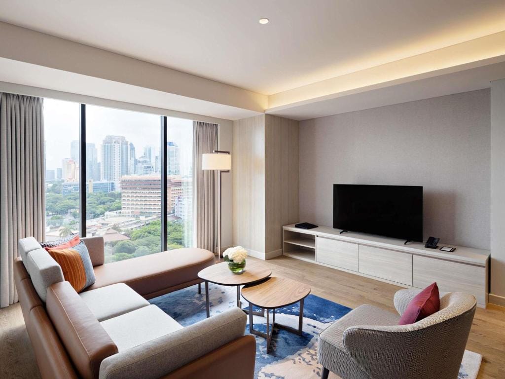Swissôtel Living Jakarta Mega Kuningan — 4
