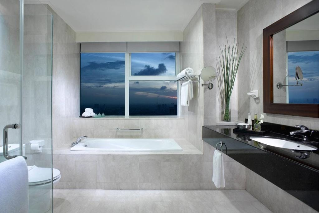 The Mayflower, Jakarta-Marriott Executive Apartments — 3