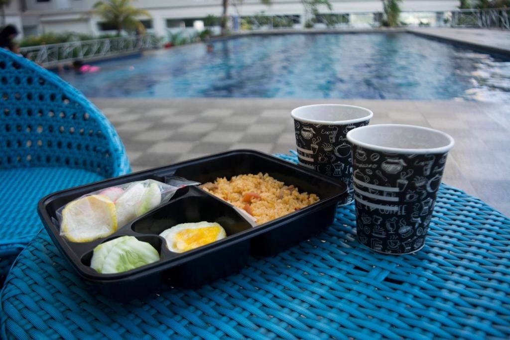 Titanium Express HomTel — 4