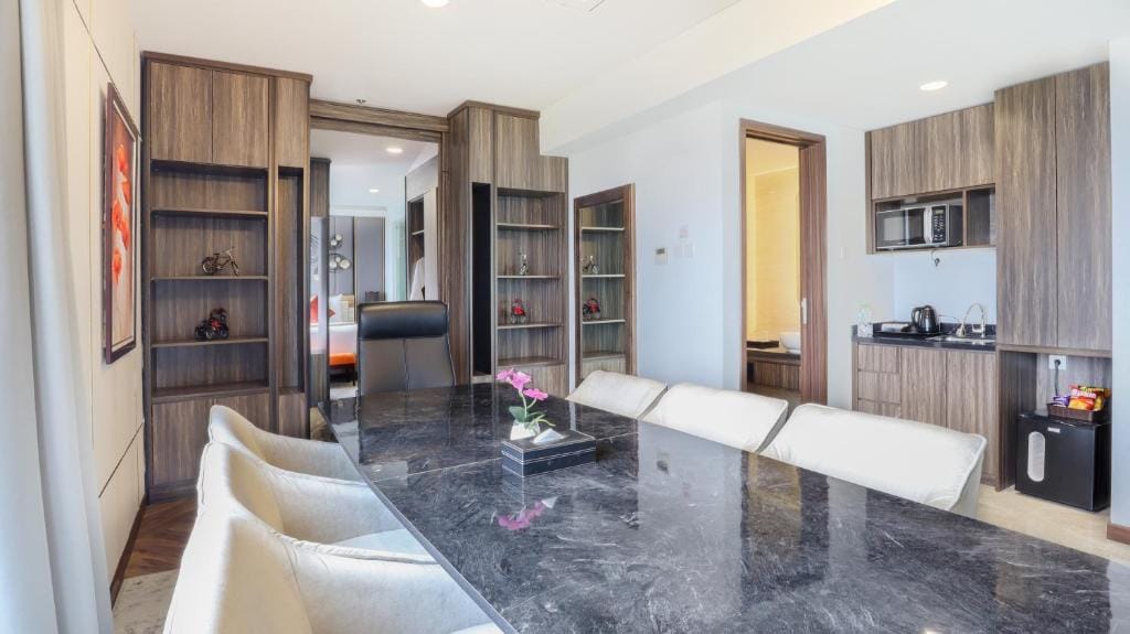 Vasaka Hotel Jakarta Managed by Dafam — 4
