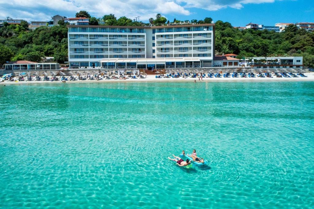 Ammon Zeus Luxury Beach Hotel — 1