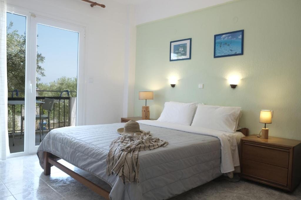 Aphrodite Studios — 2