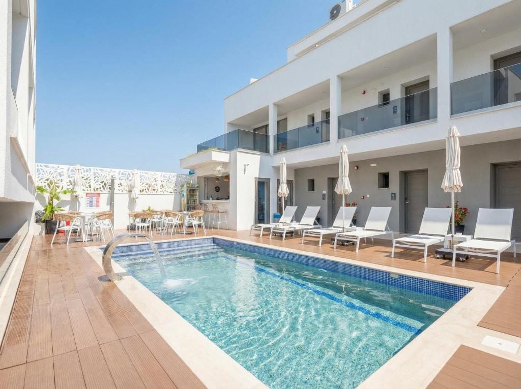 Elegant Maltepe Accommodation — 1