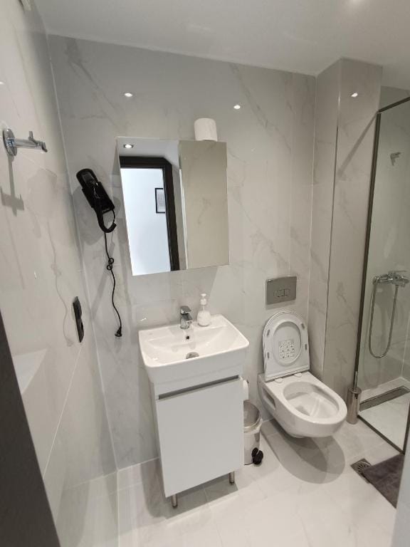 kallithea maisonette — 3