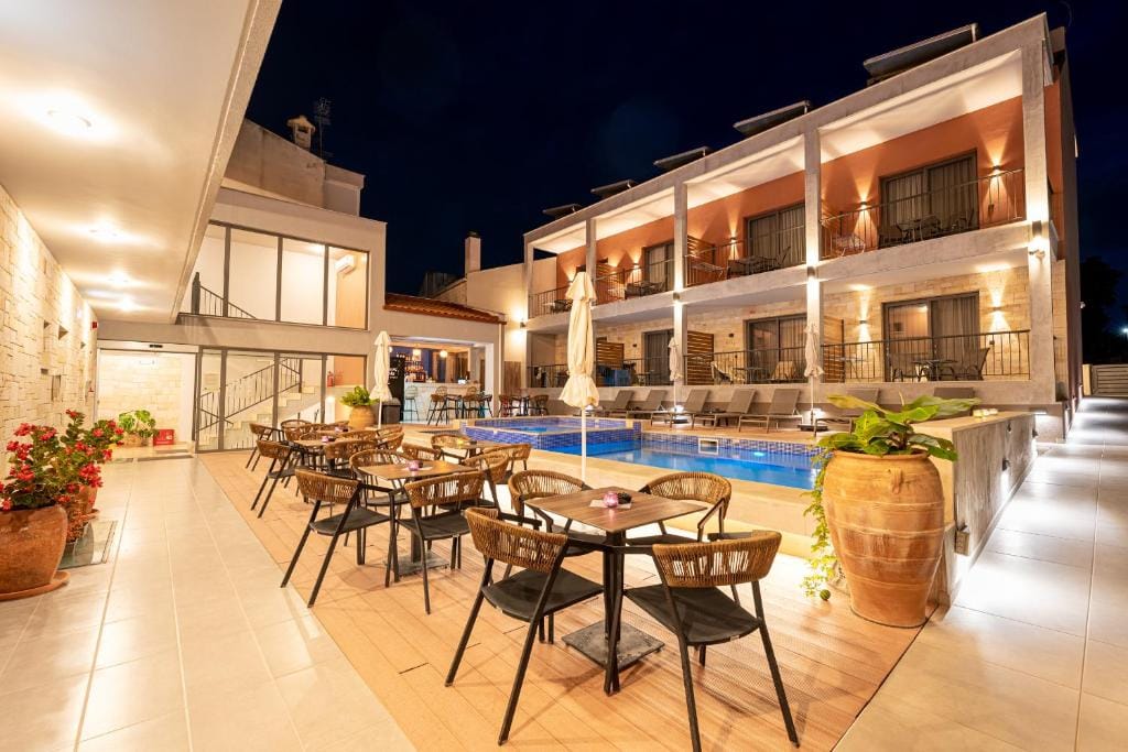 Maltepe Luxury Accommodation — 1