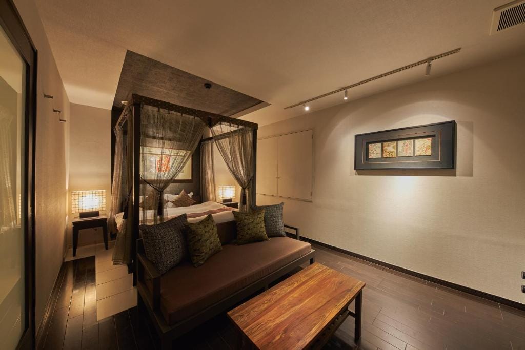 SAKE Kura Hotel 川崎宿 — 2