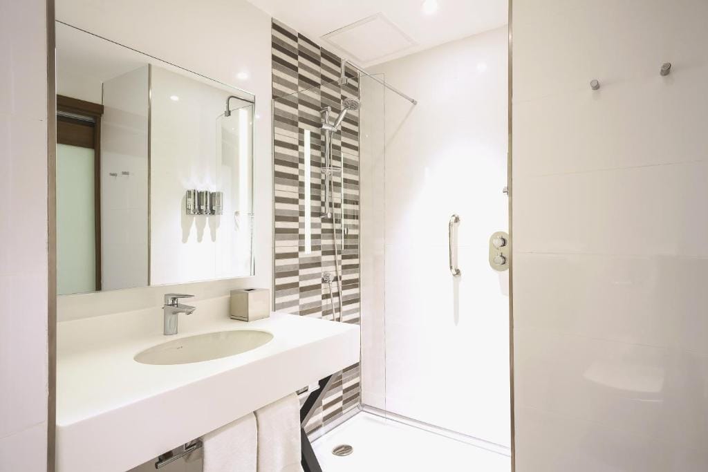 Hampton By Hilton Kocaeli Symbol — 3